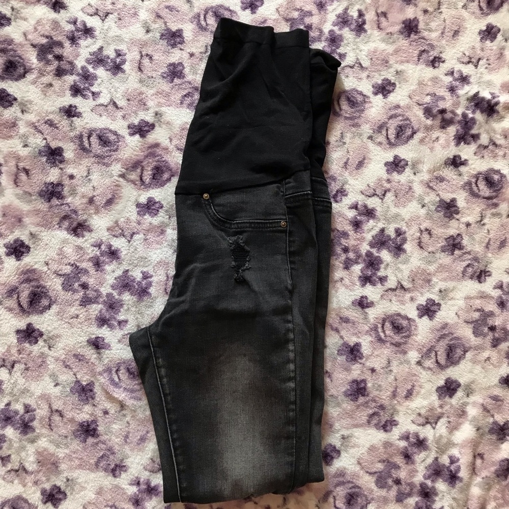 Black Maternity jeans
